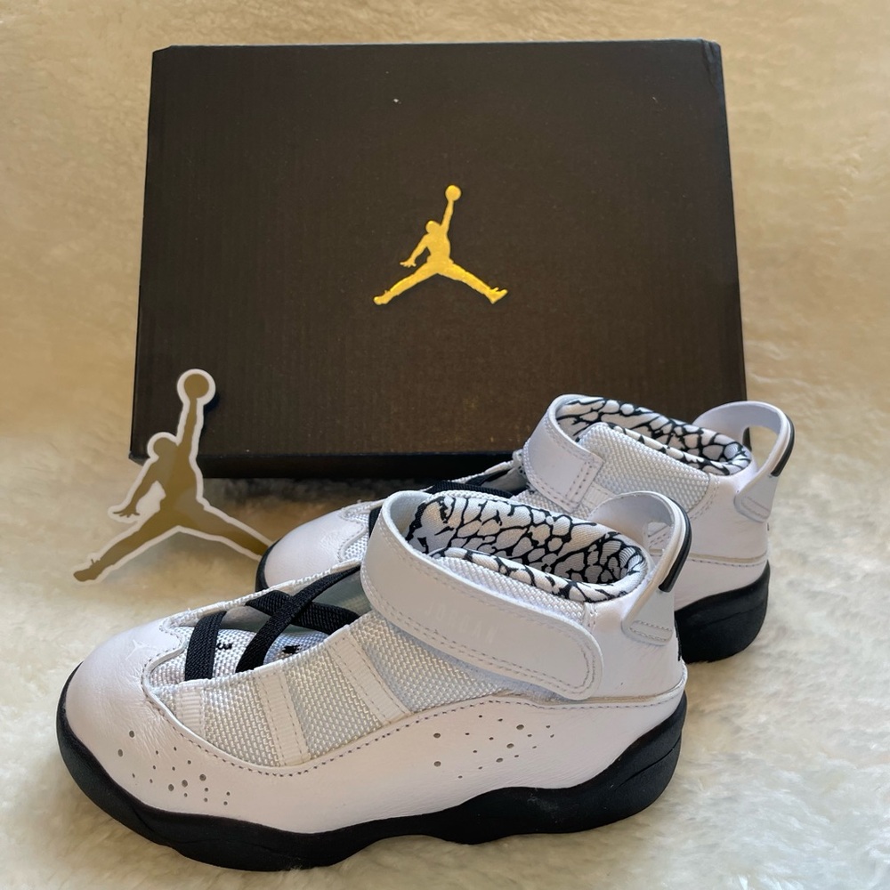 NEW JORDAN 6 RINGS KIDS SNEAKER BASKETBALL SHOES SZ 9C white/black metallic